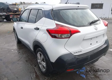 2018 Nissan Kicks S из США, поврежденный, VIN 3N1CP5CU9JL528275
